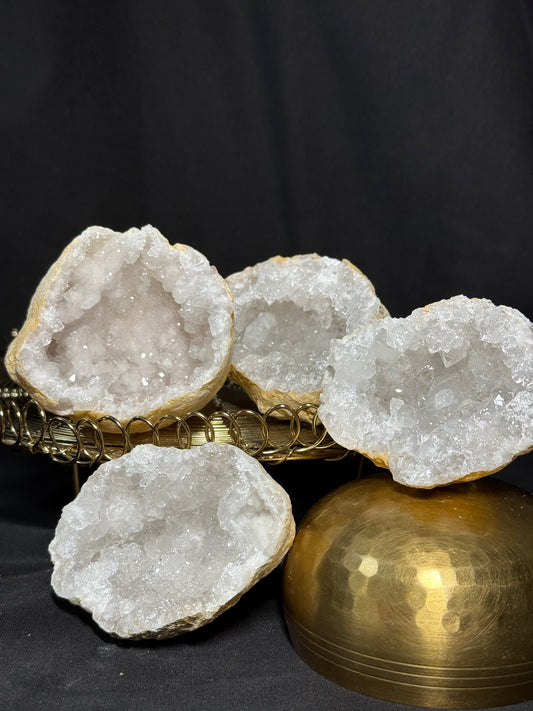 Bergkristall Geode - Licht & Klarheit